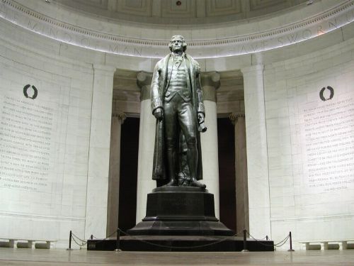 Thomas Jefferson Statue